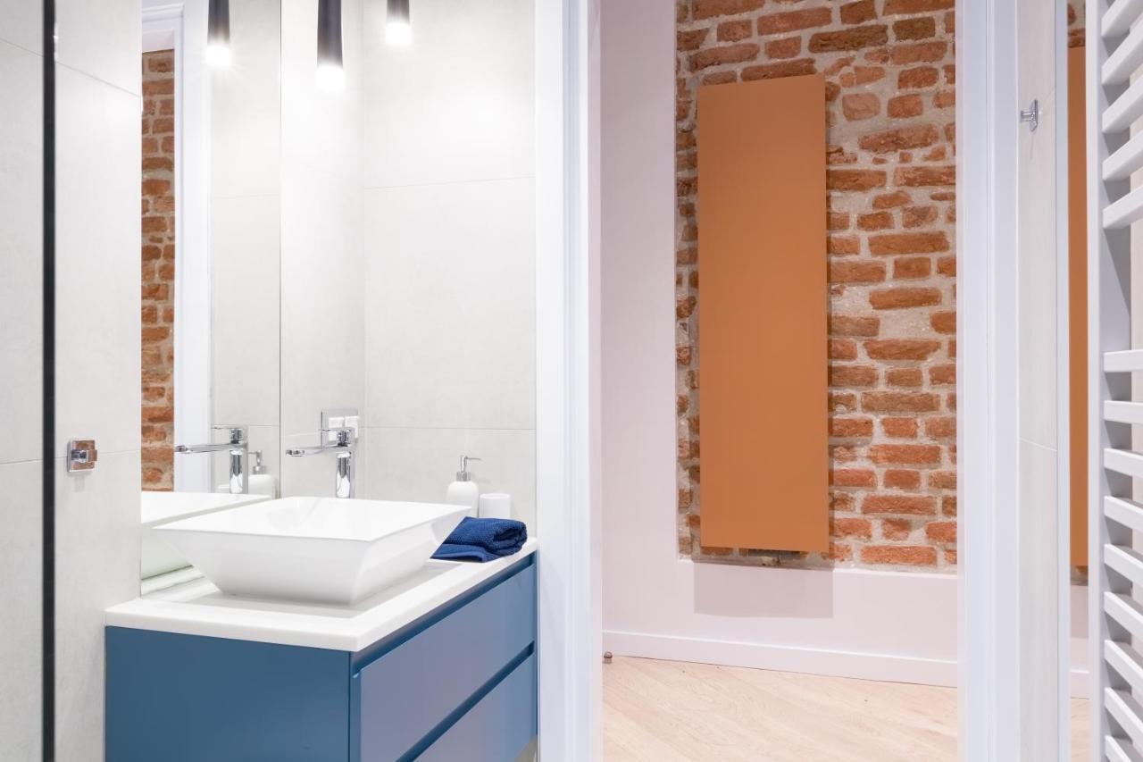 Cadena Gallery Apartments Wyspianski Cracovia Esterno foto